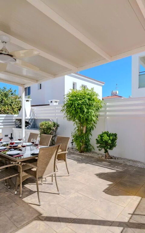 Ayia Triada Beach Gardens: Balcon / Terrasse / Patio, Extérieur, Extérieurs
