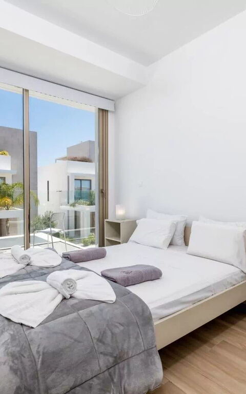 Azure Seaview - Ruby Villa: chambre à coucher