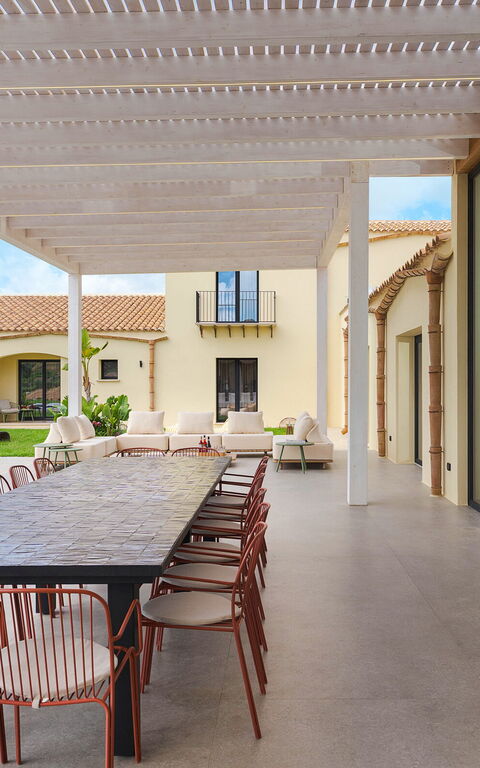 Villa Chabada: Extérieur, Extérieurs