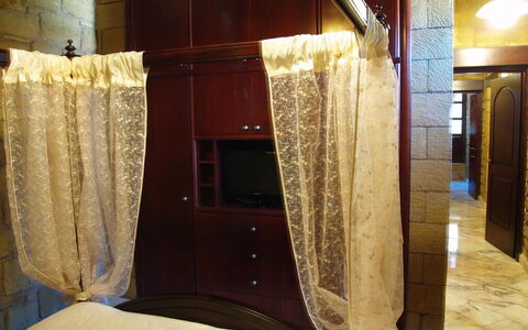 Logement Suite Price Elias