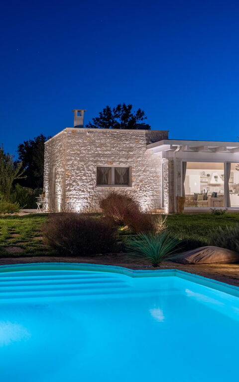 Villa Calanthia: bassin, Extérieur, Extérieurs, Jardin