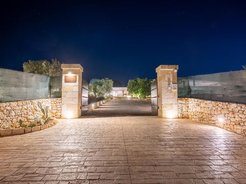 Villa Calanthia