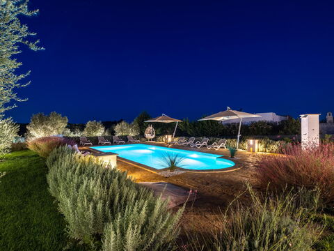 Villa Calanthia