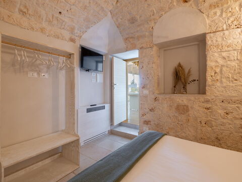 Villa Calanthia