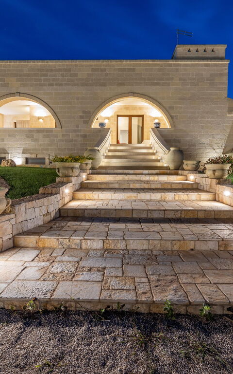 Villa Icaria: Extérieur, Extérieurs
