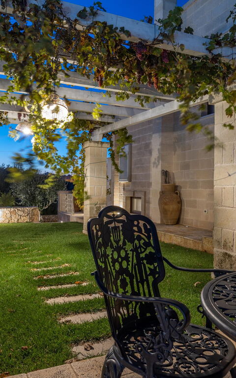Villa Icaria: Extérieur, Extérieurs, Jardin
