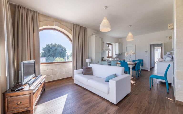 Villa Icaria: Salon
