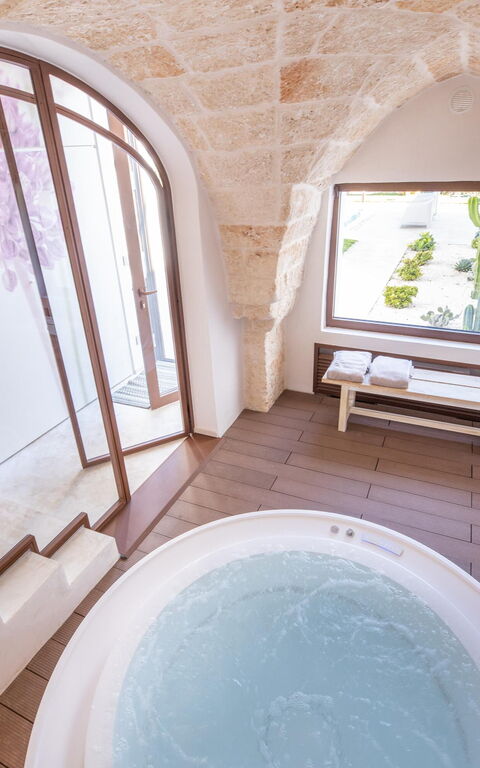 Villa Perla del Mare: jacuzzi