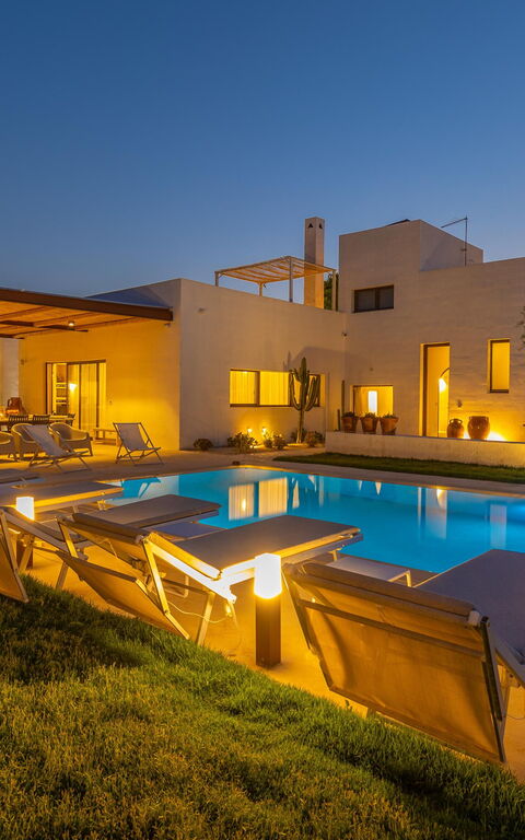 Villa Perla del Mare: bassin, Extérieur, Extérieurs
