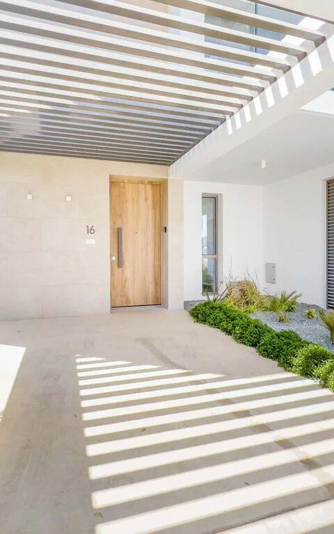 Azure Seaview- Garnet Villa: Entrée principale