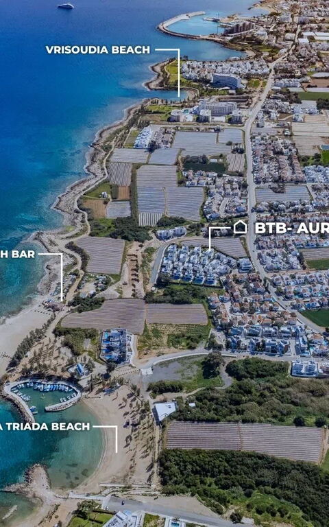 By the Beach - Aura Villa: Vues
