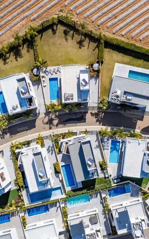 By the Beach - Aura Villa: Vues