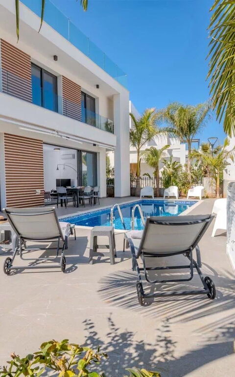 By the Beach - Aura Villa: bassin, Extérieur, Extérieurs