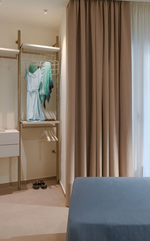 La Prua Apartament: chambre à coucher