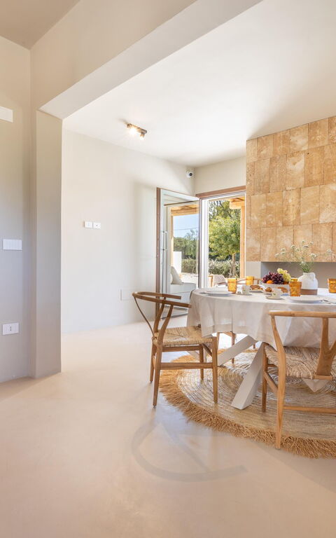 Villa Panacea: Salle à manger, Salon