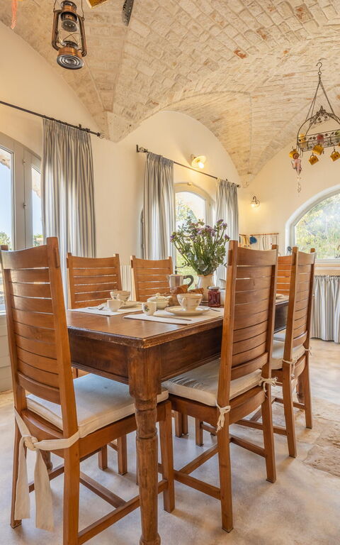 Sentiero della Valle: Cuisine, Salle à manger