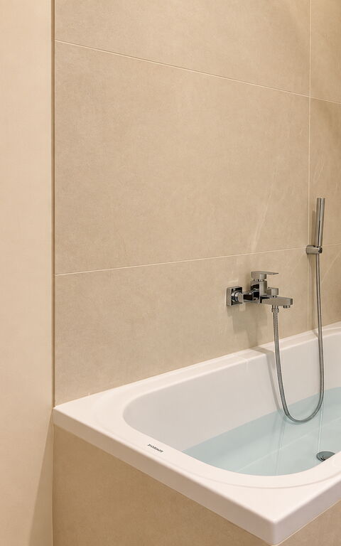 Roc Villa: Salle de bain, Vues