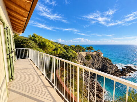 Roc Villa