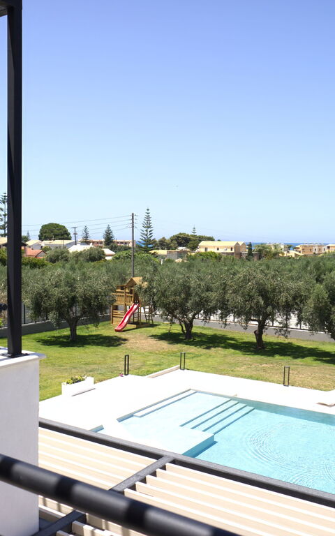 Villa Watanave: Balcon / Terrasse / Patio, bassin, Été, Extérieur, Extérieurs, Printemps, Vues