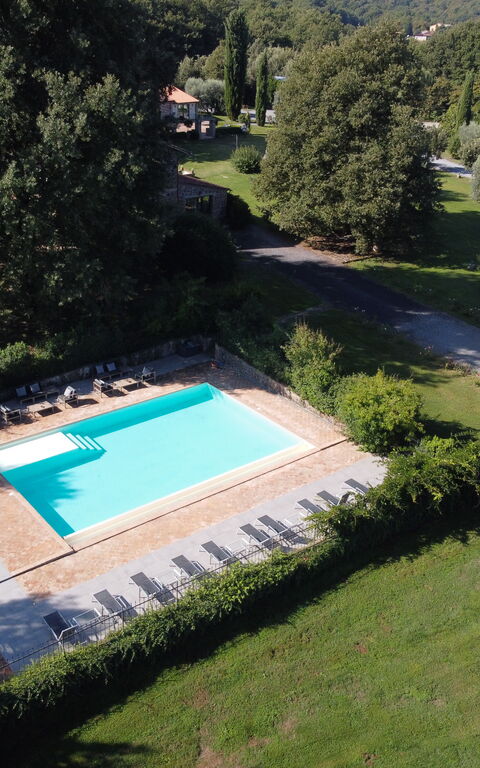 Borgo di Campagna Il Tesoro: bassin, Extérieur, Extérieurs, Jardin