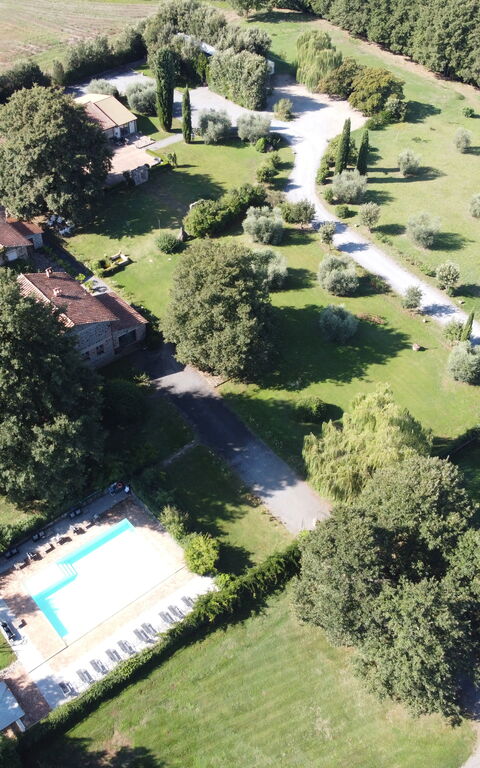 Borgo di Campagna Il Tesoro: bassin, Extérieur, Extérieurs, Jardin